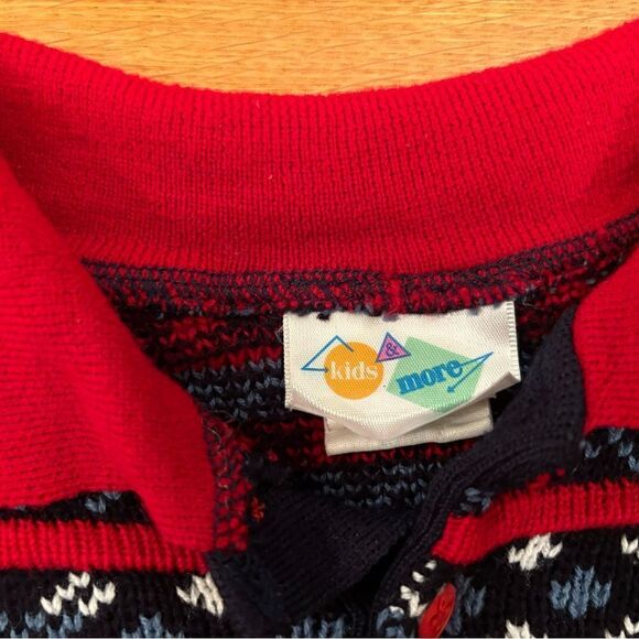Vintage Kids & More Black/Red Patterned Knit Sweater - Picture 4 of 5